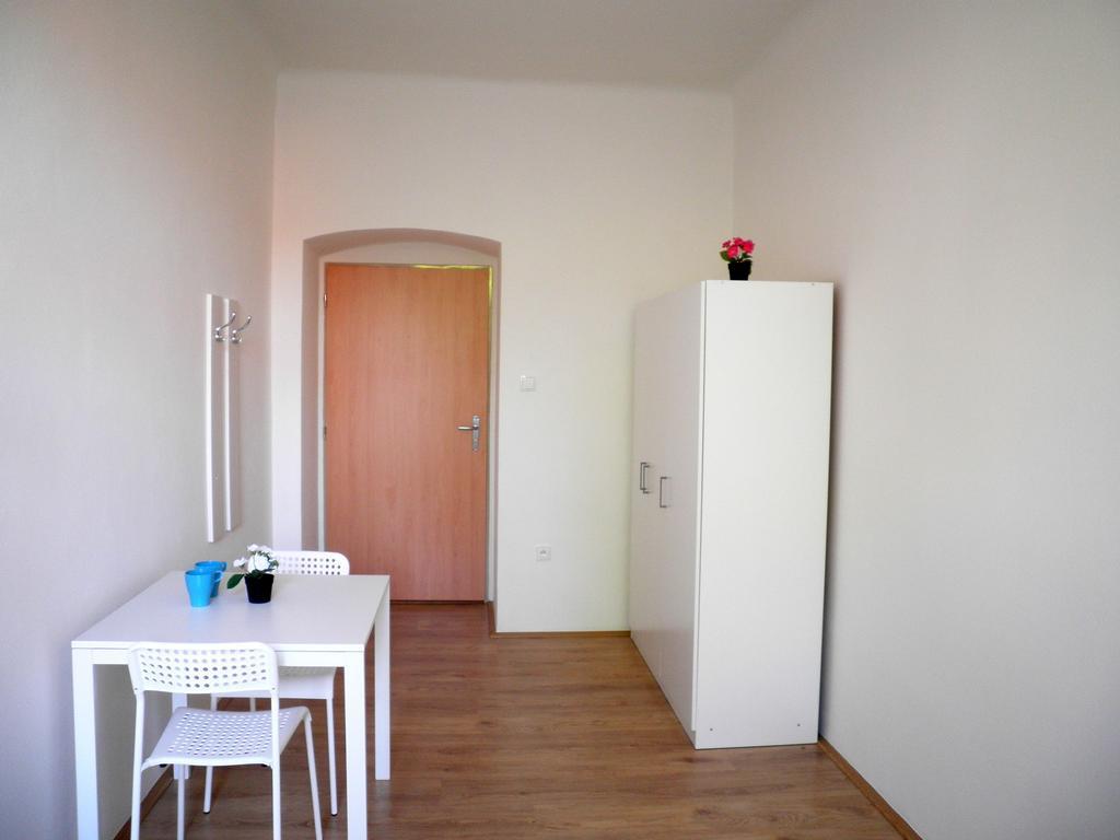 Centrum Ubytování Břeclav Habitación foto